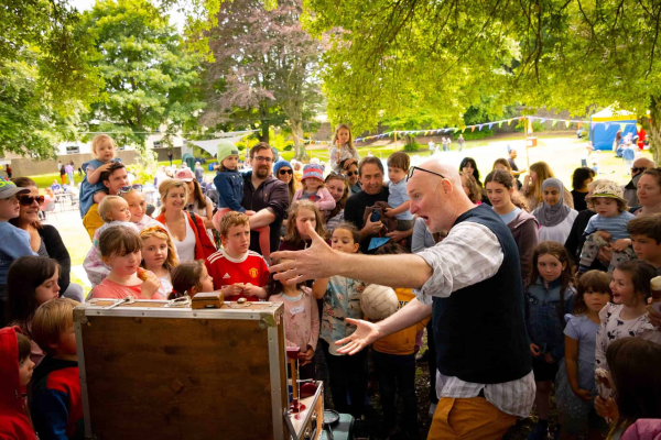 Dr Jay’s Science Show